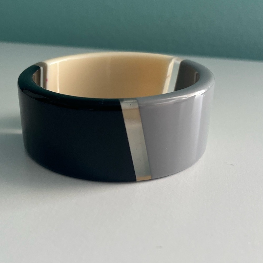 Grey Black Cream Resin Bracelet